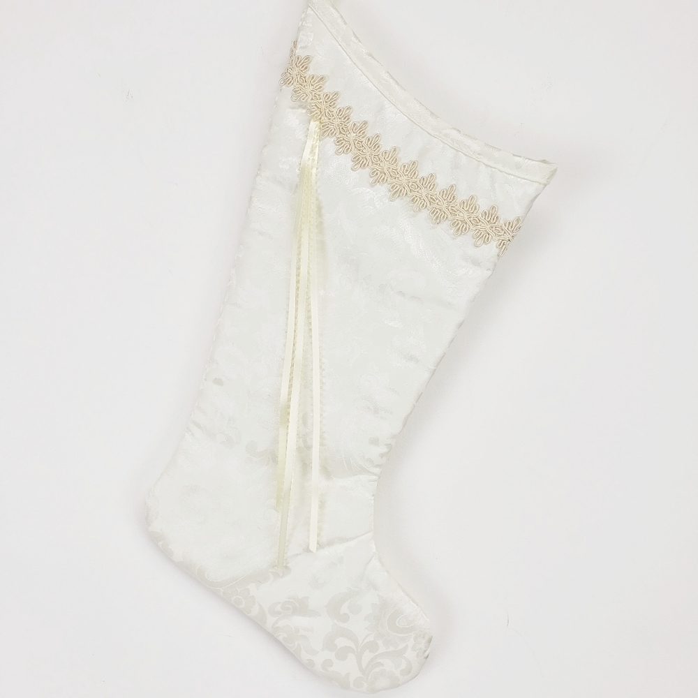 𝅺VICTORIAN Damask Ribbon Trim‎ Christmas Stocking